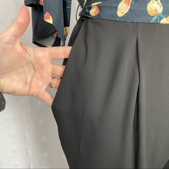 The Savile Row tulip print top jumpsuit 6 - Picture 5 of 9